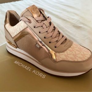 Michael Kors Maddy Trainer Retail$225